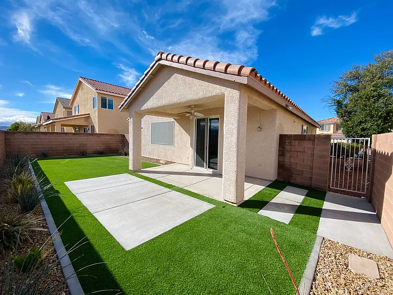 8794 Timber Mesa St — Photo 10