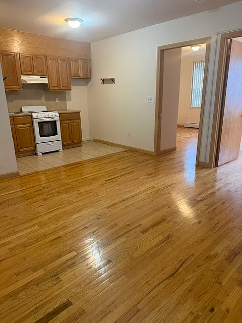 62-19 Myrtle Ave #2F