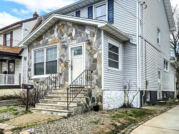 81 Hillside Ter, Irvington, NJ 07111