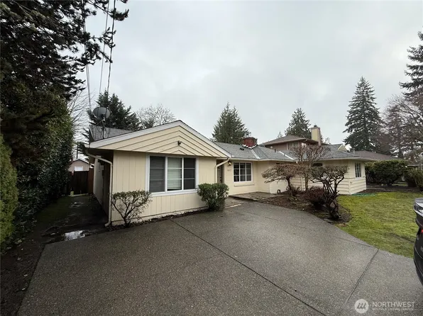 10613 SE 4th Street, Bellevue, WA 98004