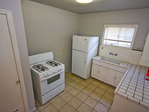 5th image of 109 Andrews St APT 3