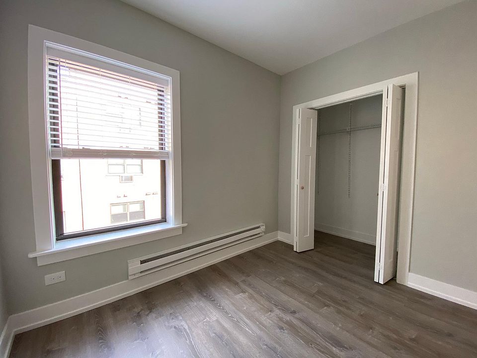 1st image of 624 W Cornelia Ave #3SE