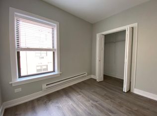 624 W Cornelia Ave #3SE, Chicago, IL 60657