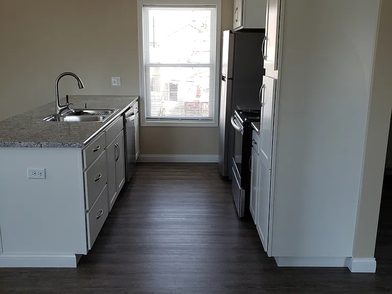 2907 Parnell Ave #203 — Photo 4
