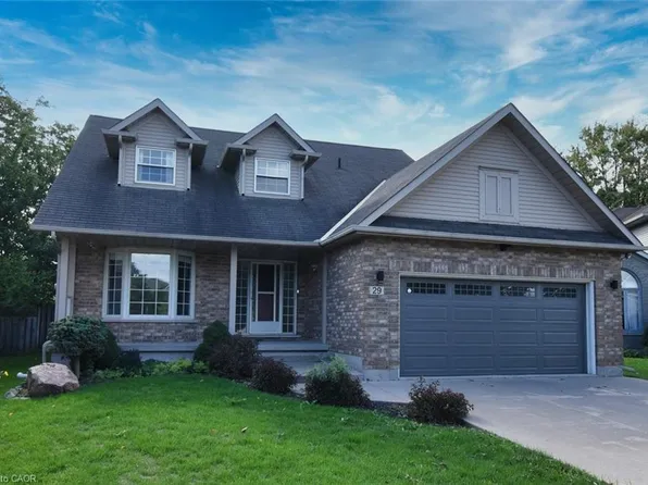 29 Riviera Rdg, Hamilton, ON L8E 5E6