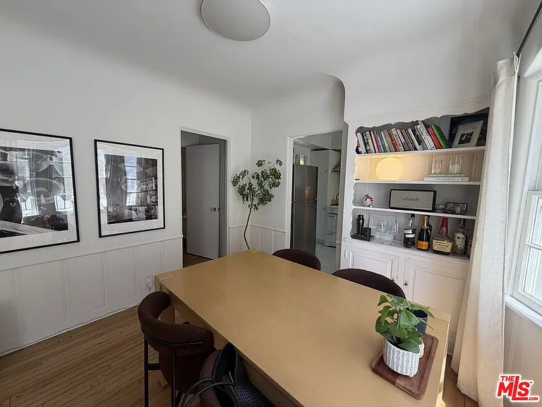 643 Vernon Ave — Photo 11