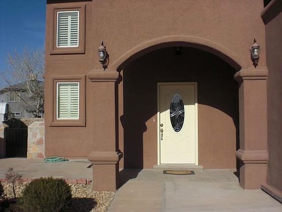 2nd image of 1648 Saint Jerome Pl