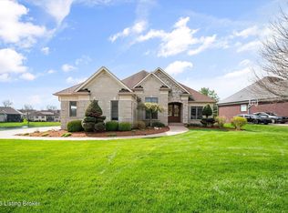 16904 Shakes Creek Dr, Fisherville, KY