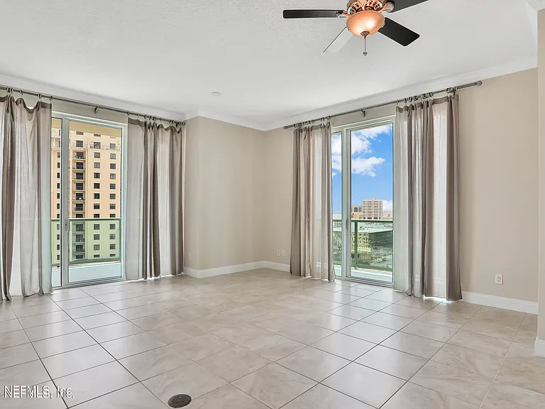 1431 Riverplace Blvd #1401 — Photo 7