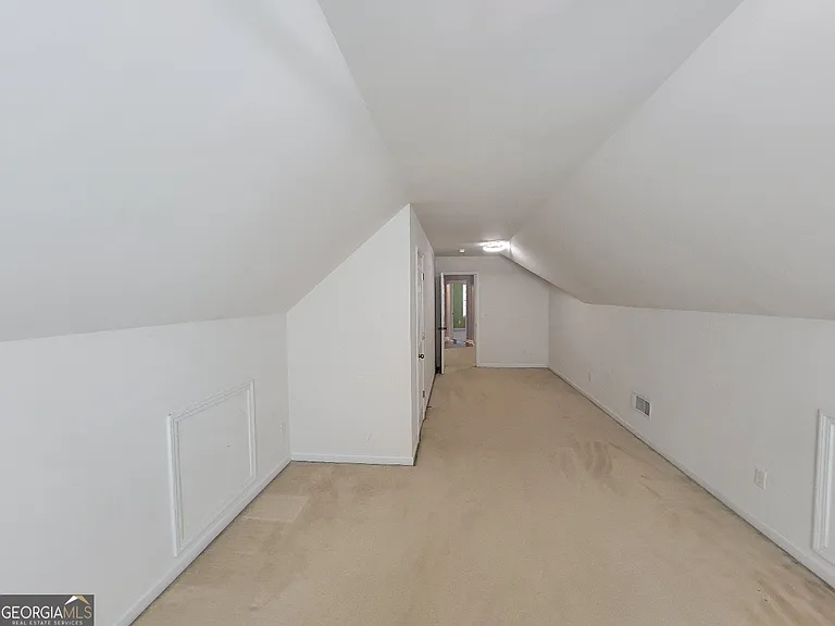 175 Stillwood Dr — Photo 27