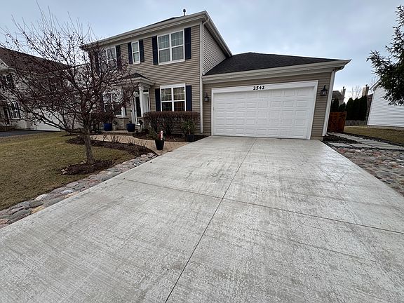 2nd image of 2542 Bluewater Dr