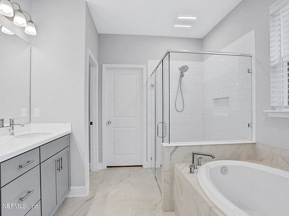 2nd image of 451 Union Hill Dr