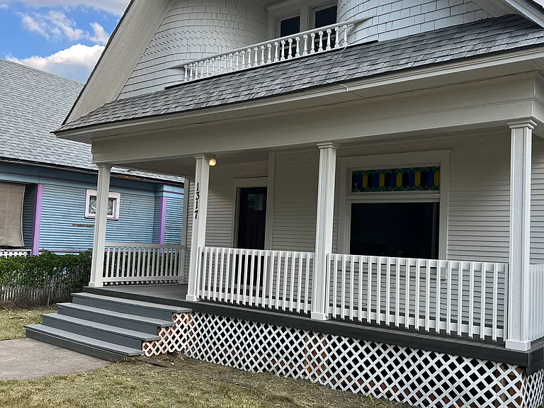 W Augusta Ave — Photo 8