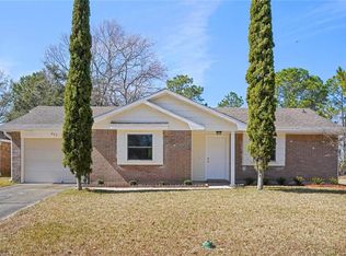 407 Foxcroft Dr, Slidell, LA 70461