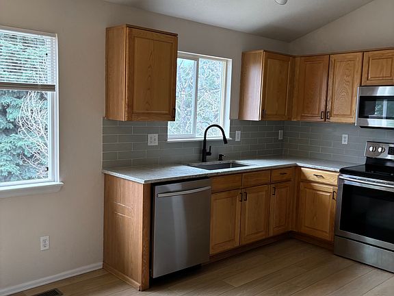 5th image of 6363 La Plata Peak Dr