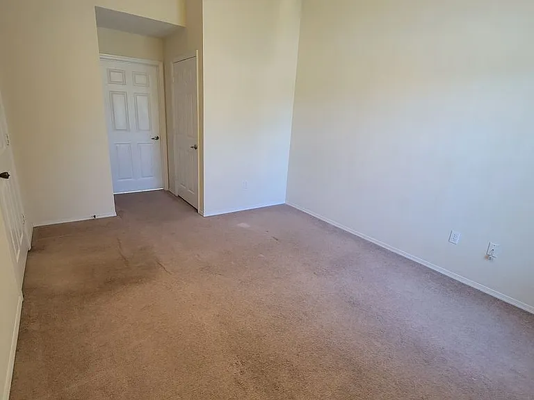 212 Cape Cod Dr — Photo 9