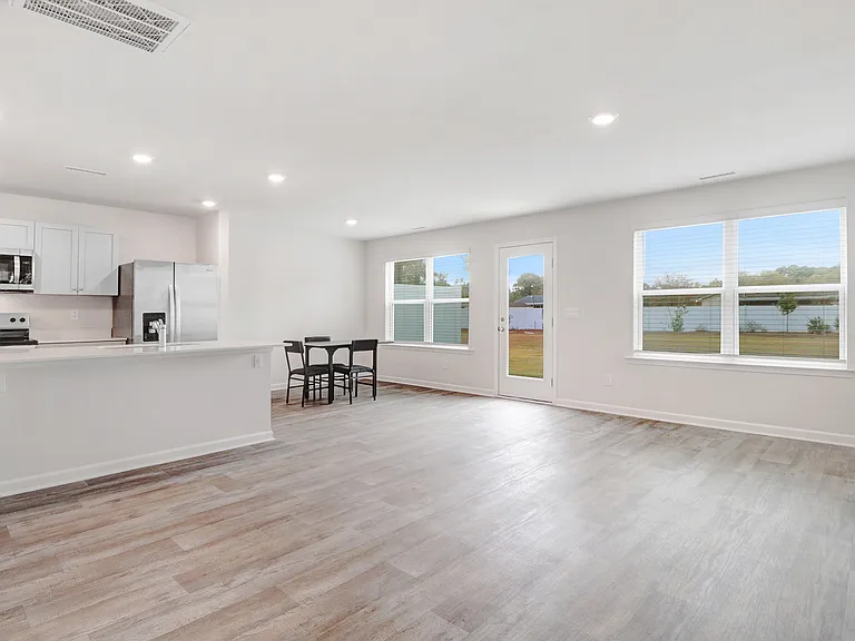 156 Seymour Village Dr #1 — Photo 6