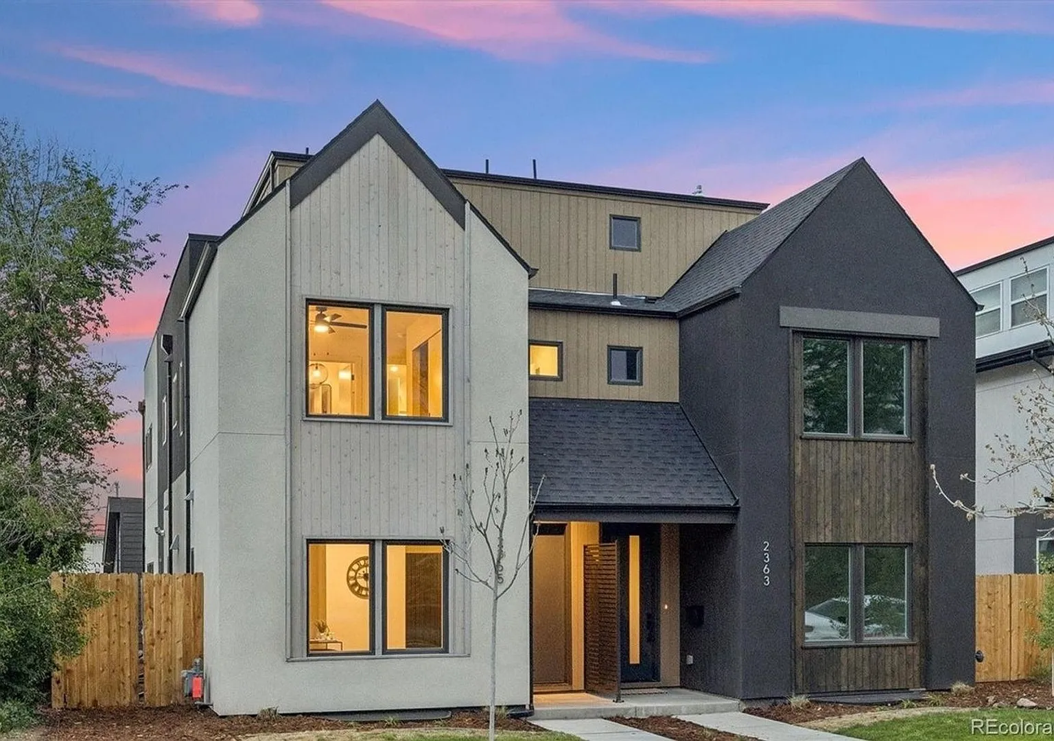 Brand-New Modern 4BR Home with Rooftop Deck & Mountain Views in Overland — Photo 1
