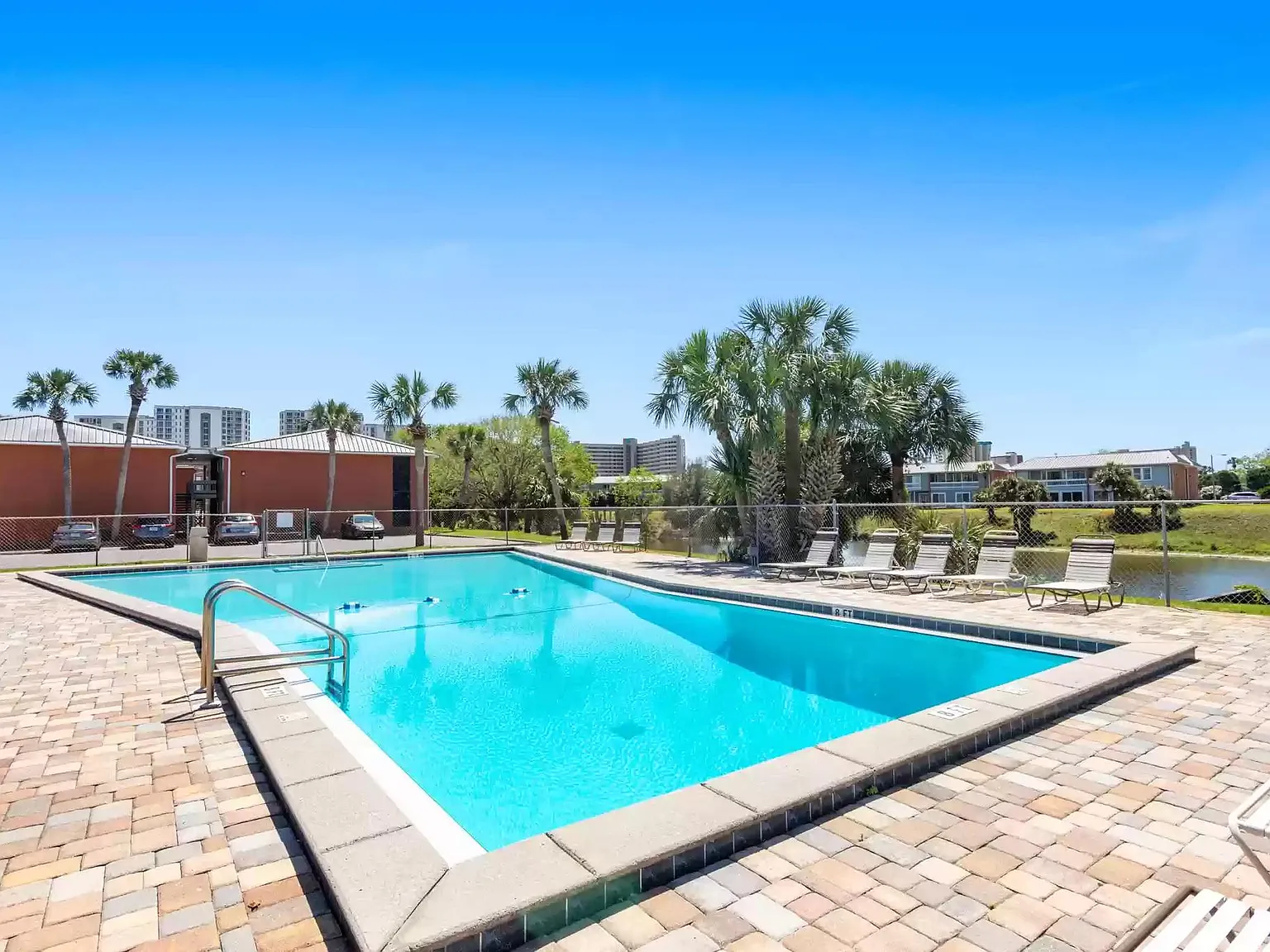 4000 Gulf Terrace Dr — Photo 3