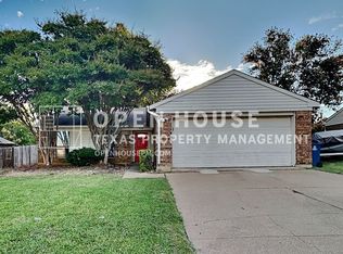 1114 Cable Creek Dr, Grapevine, TX 76051