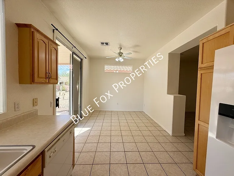 7992 W Cottonwood Wash Way — Photo 9