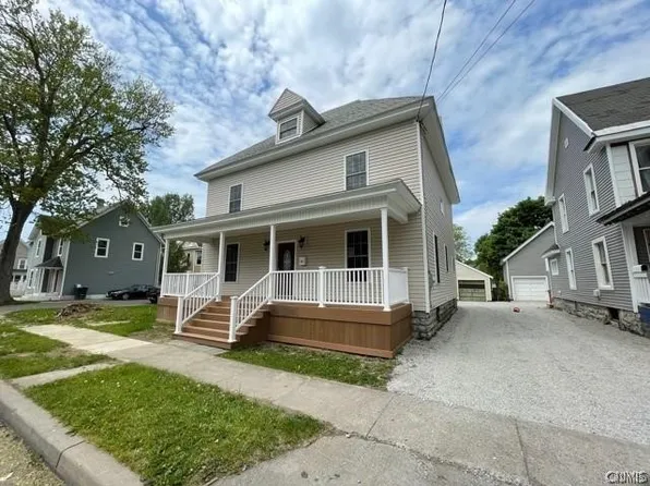 216 Arlington St, Watertown, NY 13601