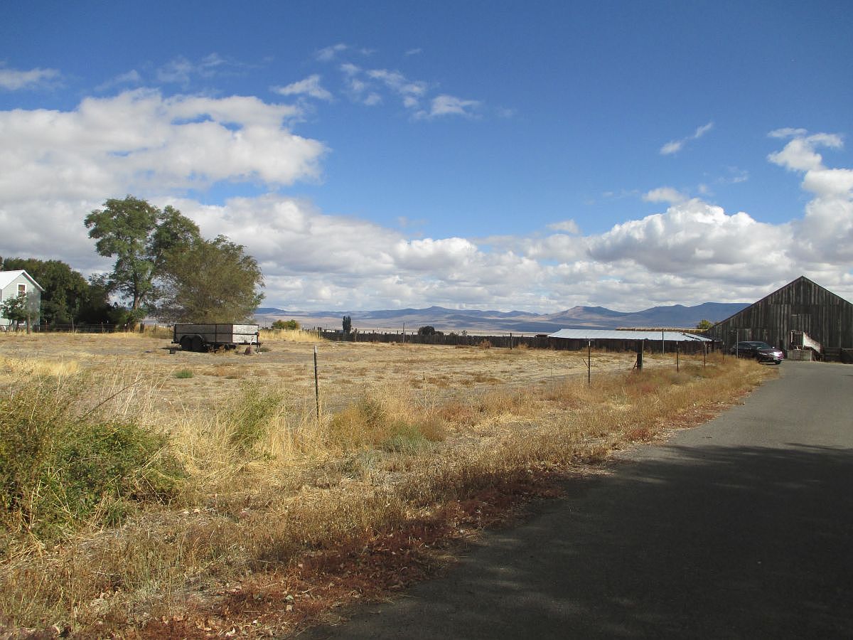 210 Ann St, Cedarville, CA 96104 Zillow