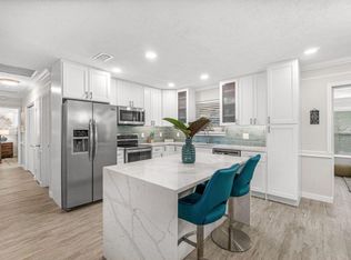 2250 NE 53rd St, Fort Lauderdale, FL 33308