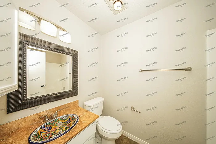 2749 Indian Creek Blvd — Photo 10