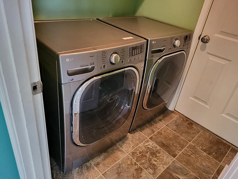 Highend LG washer/dryer