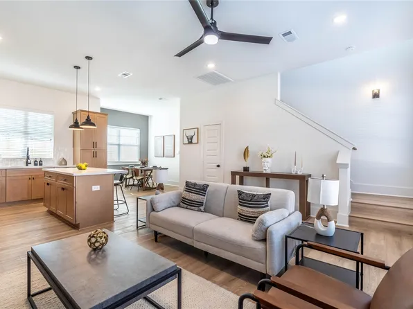 5726 Barbara Rose Ln, Houston, TX 77091
