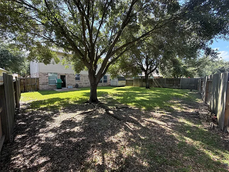 7819 Blue Stream Ct — Photo 3
