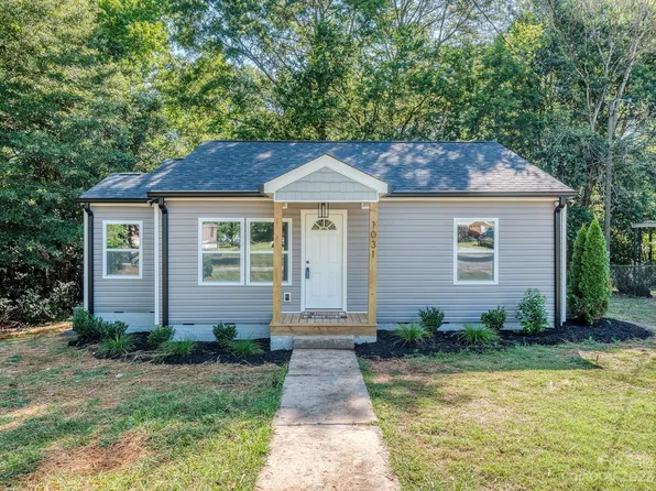 1031 Mullis Cir, Lancaster, SC 29720