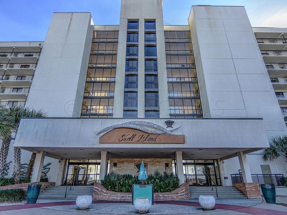 1st image of 2700 N Lumina Avenue #405