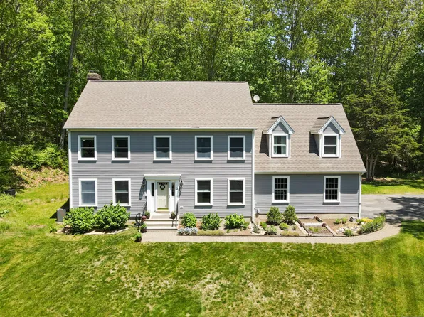 3 Robinhood Drive, Ledyard, CT 06335