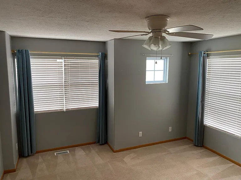 2210 Walnut Creek Dr — Photo 13
