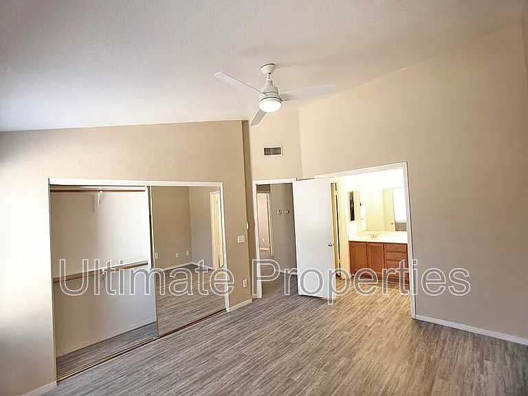 9903 N 77th Ave — Photo 16