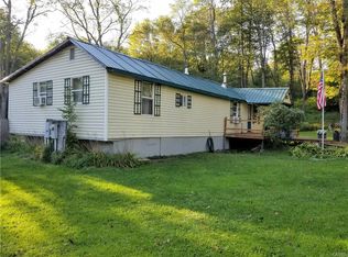 253 Graves Rd, Newport, NY 13416