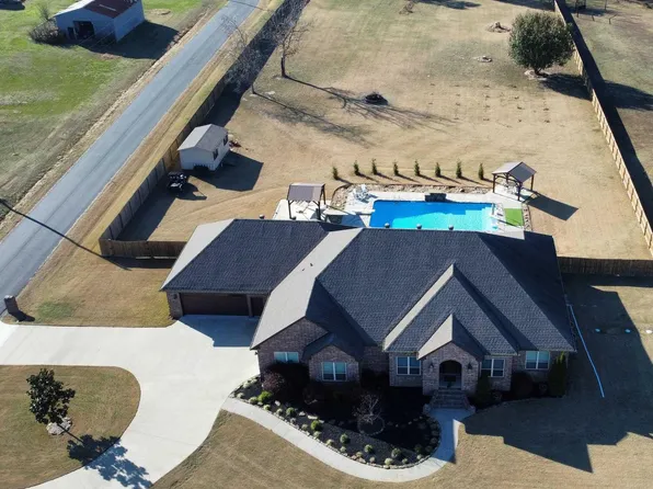 164 Madison Ln, Austin, AR 72007