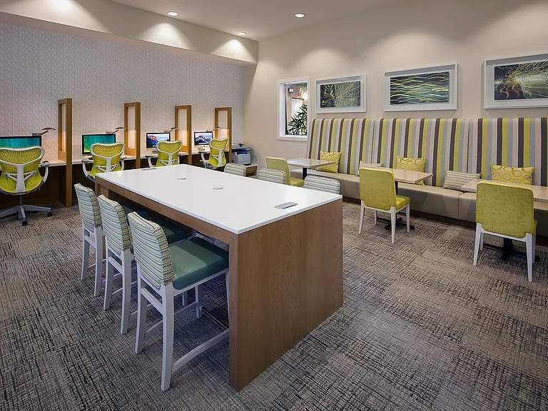 Estancia Apartment Homes — Photo 12