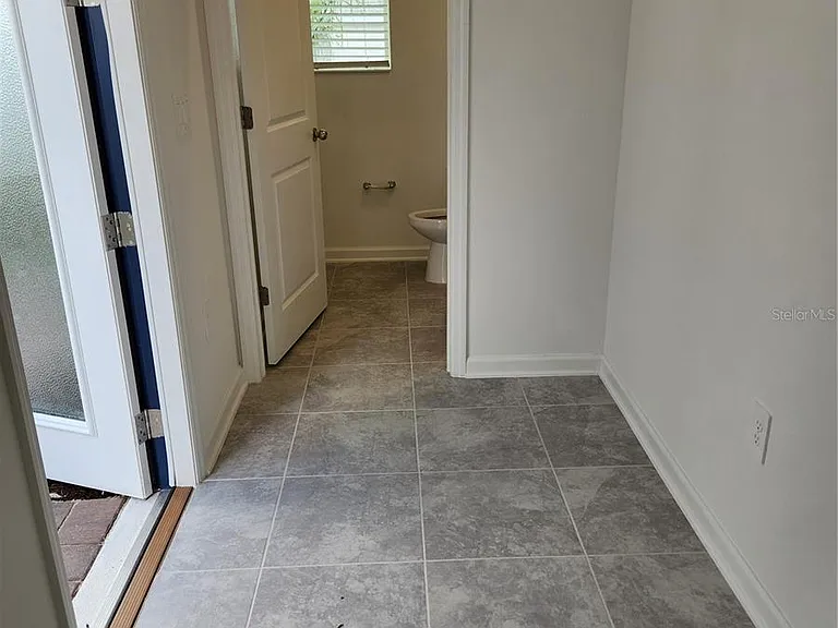 203 Bogey Dr — Photo 3