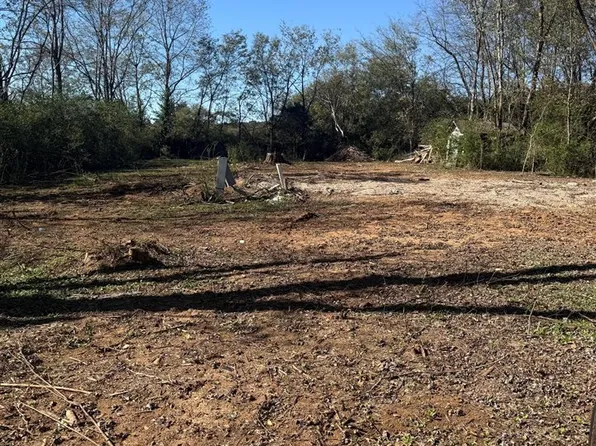 127 Shady Dr, Bowling Green, KY 42101