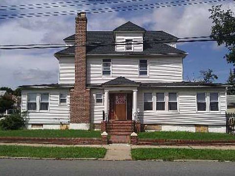 1st image of 200-05 200th St