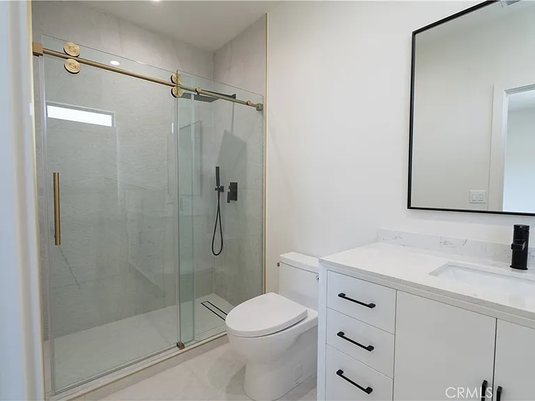 13500 Bessemer St — Photo 12