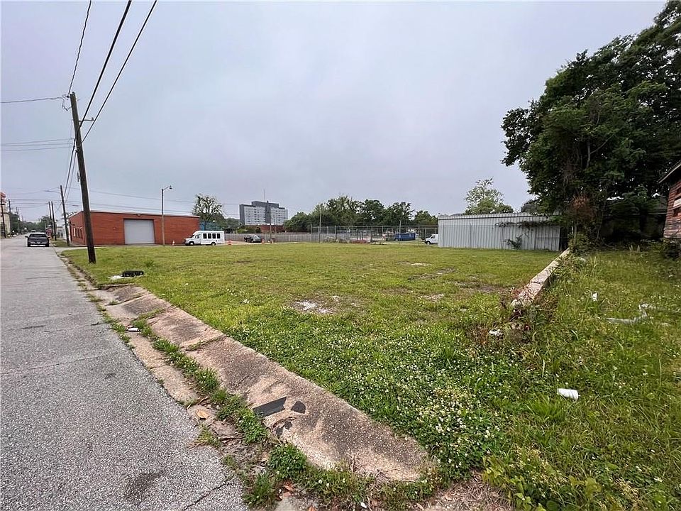 1st image of 255 Dearborn St