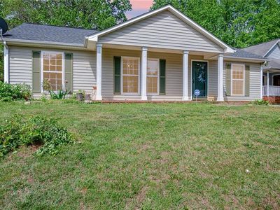 7 Jans Ct, Greensboro, NC, 27405