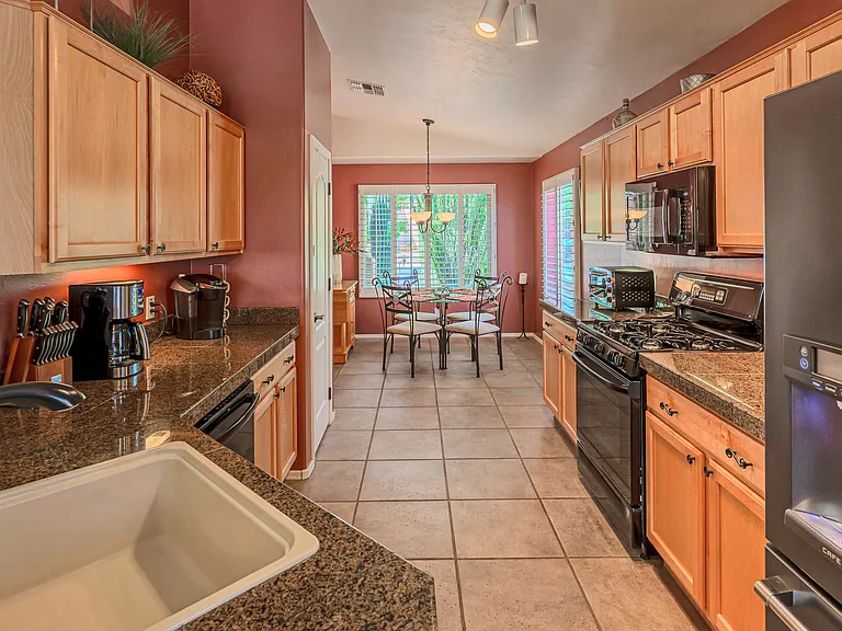 10218 N Turquoise Moon Way — Photo 27