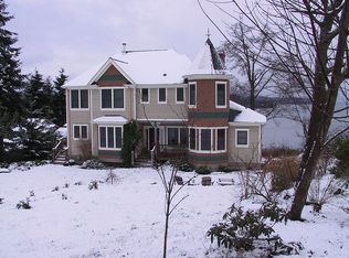 6838 SW Maury Park Rd, Vashon, WA 98070