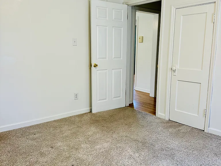 808 Hibner Ave — Photo 13