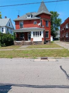 1040 W 9th St, Lorain, OH, 44052